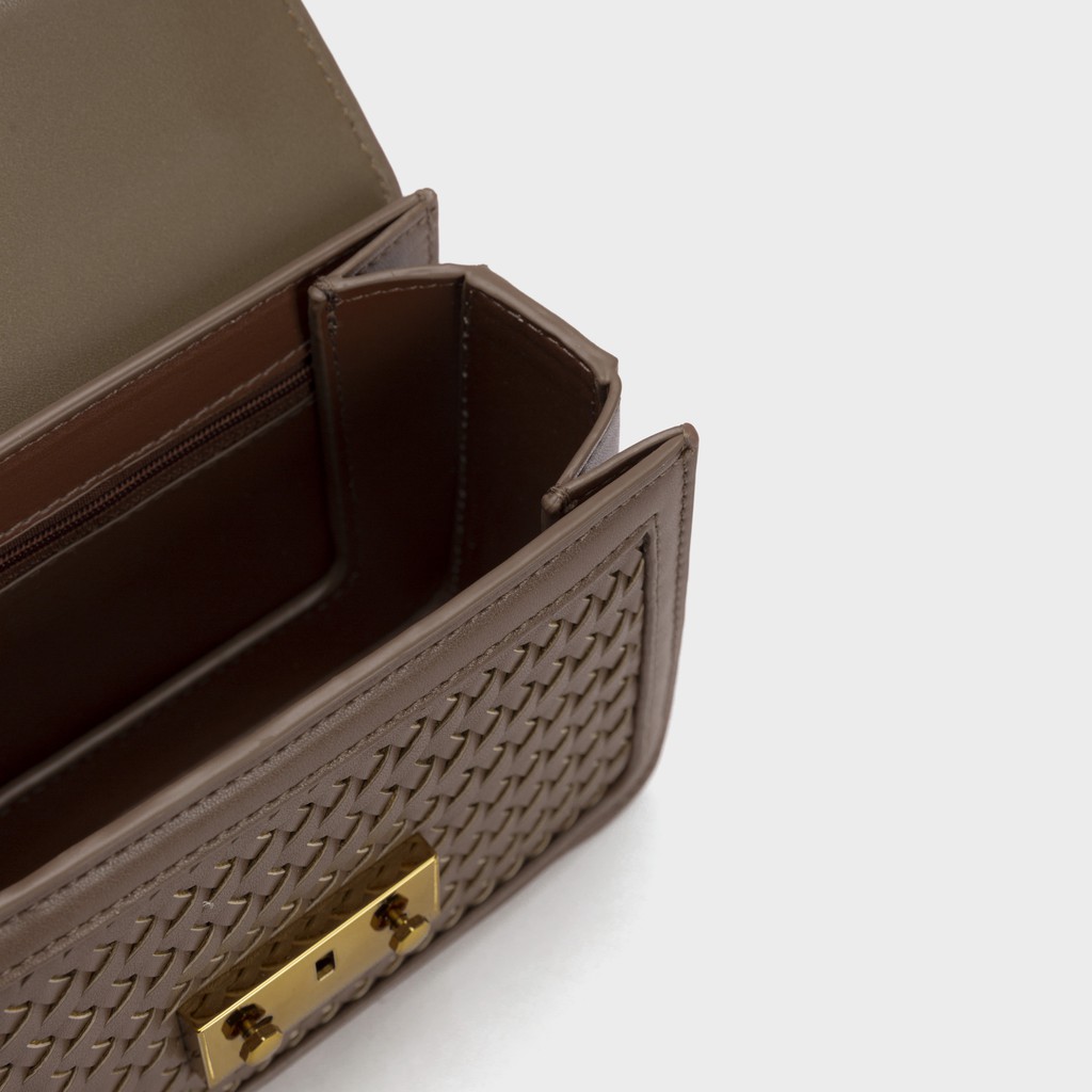 [Mã WABRWB24 giảm 30K đơn 99K] Túi Xách Nữ Đeo Chéo Hộp Khóa Gài HAPAS - TSN18346 | BigBuy360 - bigbuy360.vn