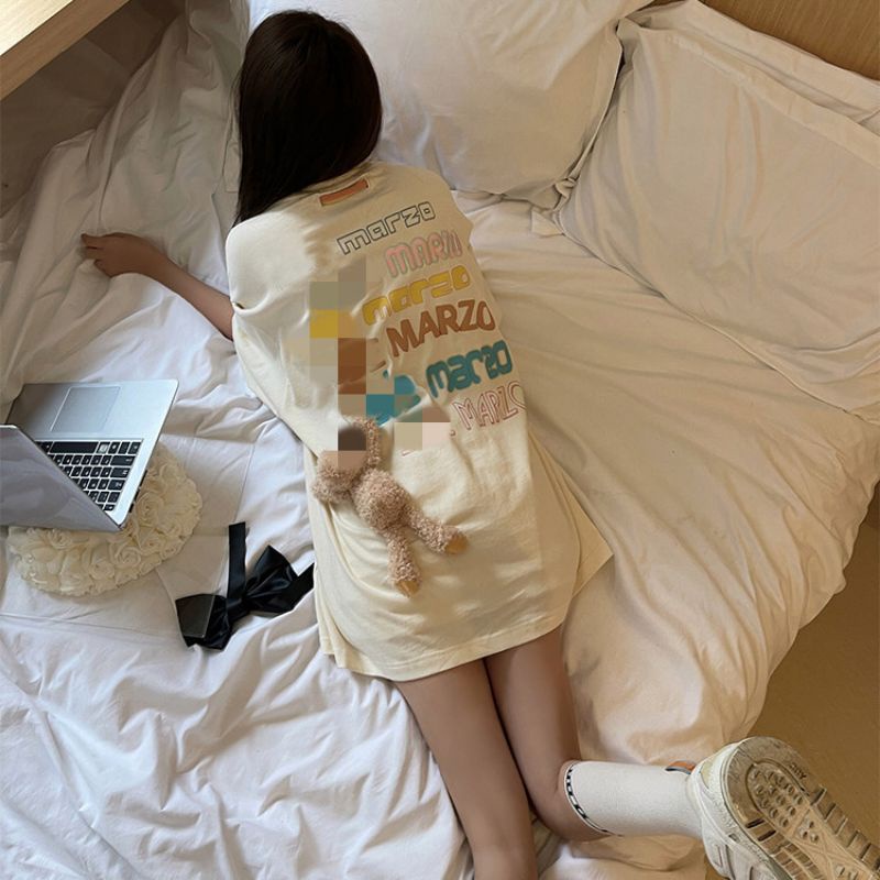 Áo phông 13De Marzo có dây rút kèm gấu