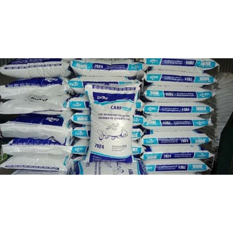 Cám max tanh  1mm đến 3mm chuẩn nuôi cá vàng ,cá koi. mồi câu rô, chép