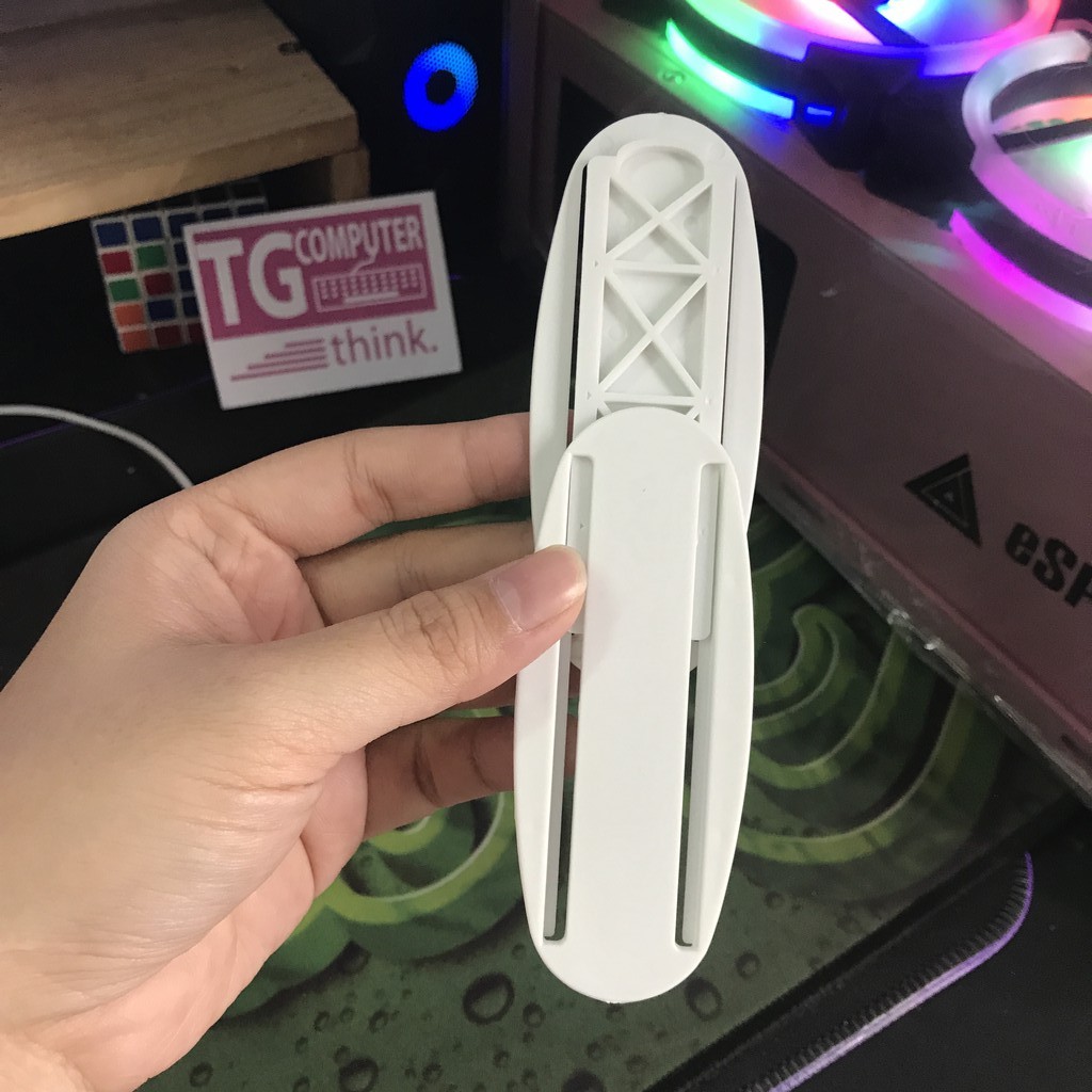 Miếng Dán Tường Treo Ổ Cắm Điện, Modem Wifi tiện dụng