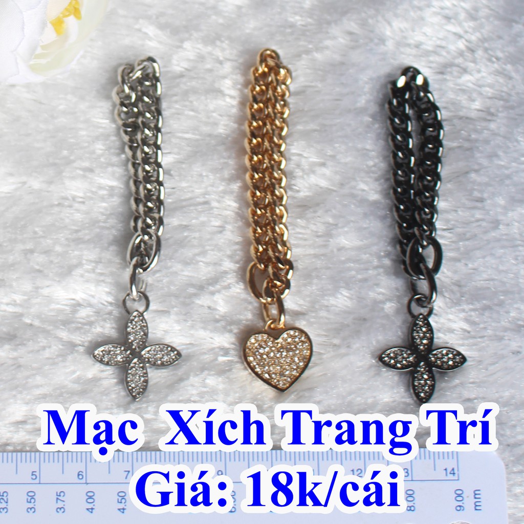 Mạc xích trang trí