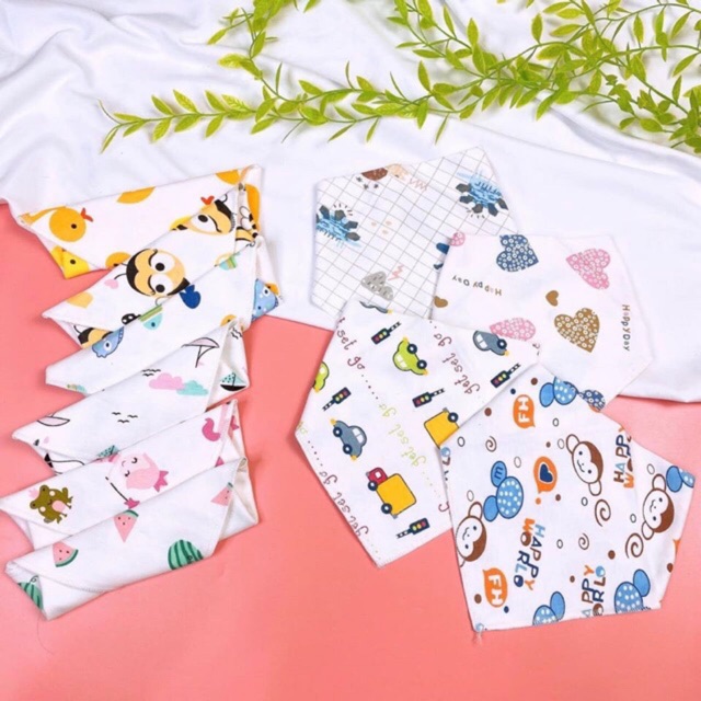 Yếm cotton 2 lớp dùng cả 2 mặt có nút điều chỉnh cho bé