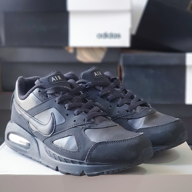 Giày Nike Air Max Ivo black 580520-002, size 42.5, real 2hand