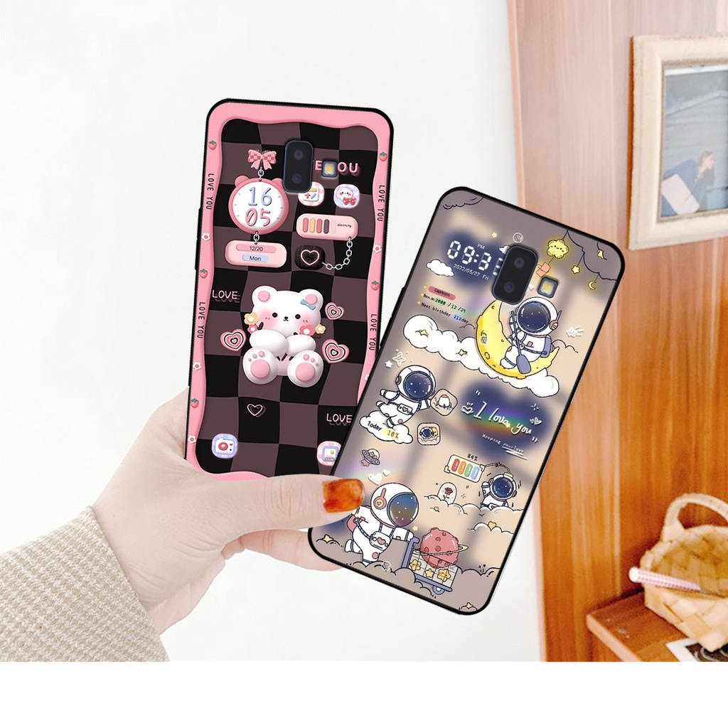Ốp lưng Samsung J6 2018 / J6 Plus / J6+ / J8 hình gấu, vũ trụ ngân hà chibi. ốp chống sốc bền đẹp