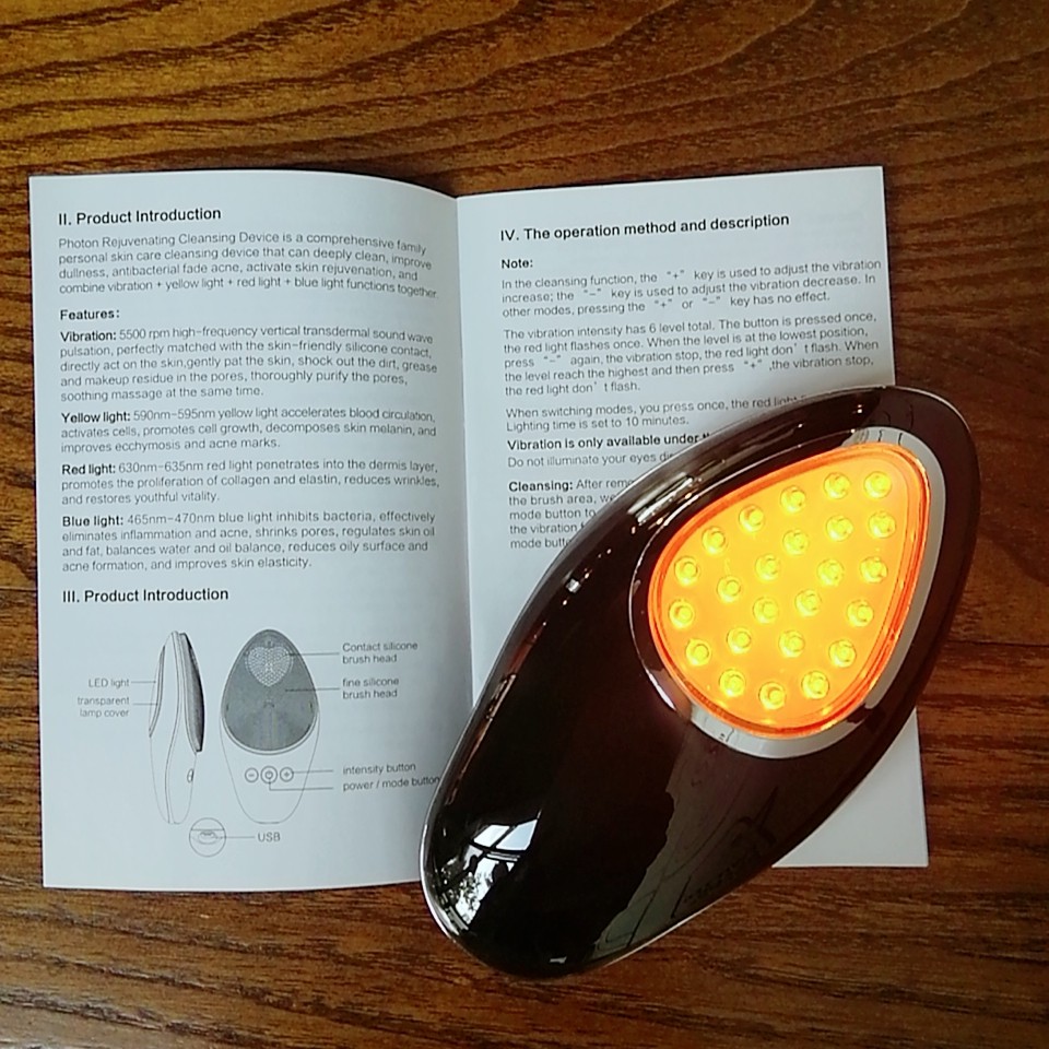 Máy rửa mặt ILIFT làm sạch sâu trẻ hóa da bằng photon ( ánh sáng sinh học vàng - đỏ - xanh )
