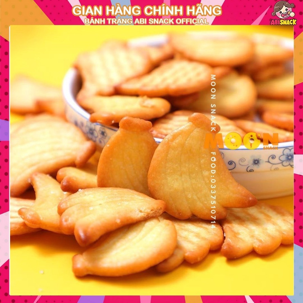 Bánh quy snack phô mai chuối Xin Wei gói vàng 90g
