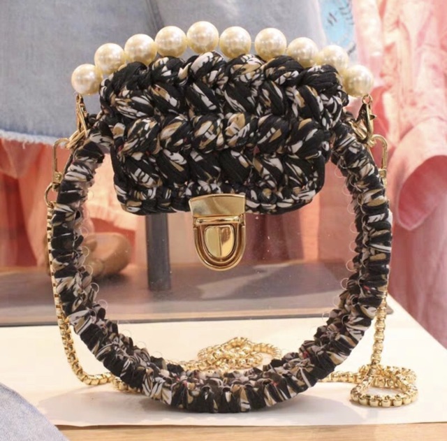 PK túi: Tấm nhựa trong suốt và quai