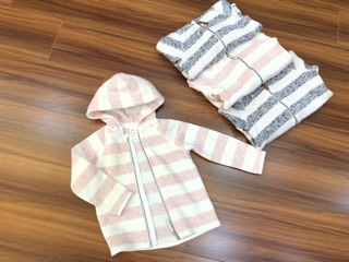 Áo khoác nỉ len H&M sz 4m-2y