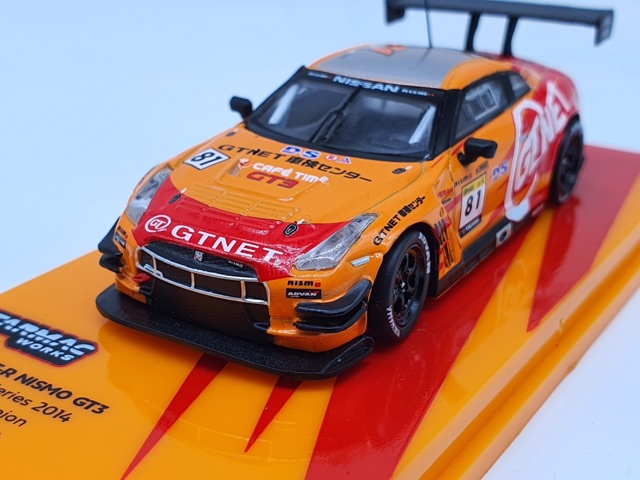 Xe Mô Hình Nissan GT-R Nismo Gt3 Super Taikyu Series 2014 1:64 Tarmac Works ( Cam )