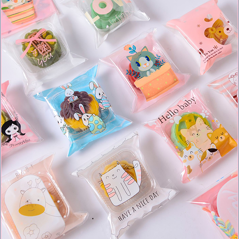 Bộ túi đựng bánh kẹo màu trong in hình dễ thương 10x10cm