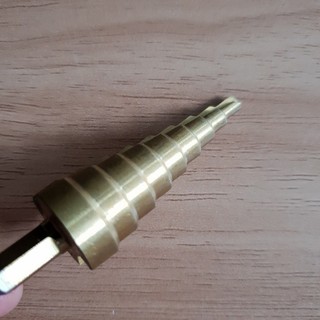 Mũi khoan tháp 4 - 20 mm dùng cho các chất liệu gỗ, thép