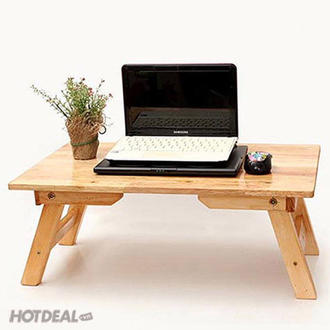 Bàn Học Gấp Gọn 60 X 40cm - được làm từ gỗ cao su tự nhiên, bền hơn các chất liệu thông thường khác.
