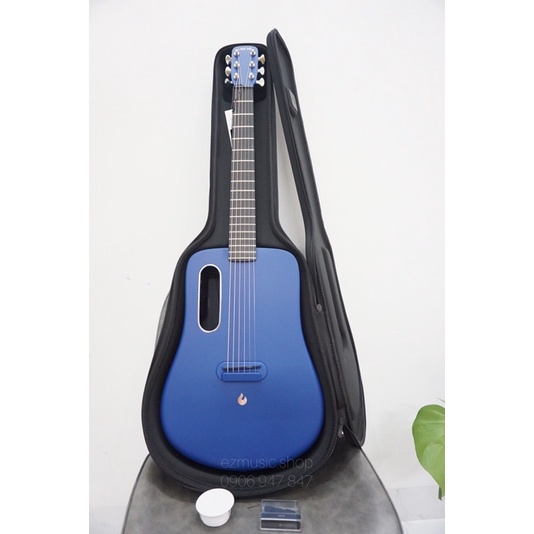 Acoustic Guitar LAVA ME 2 Freeboost Carbon Fiber Blue