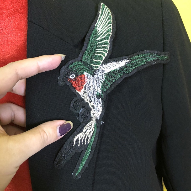 Áo khoác vest blazer đen hình thêu hàng si 2hand