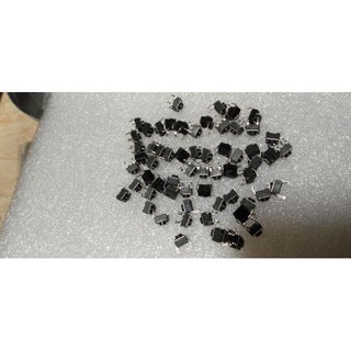 Hot!!! 50 Công tắc chíp 4 chân