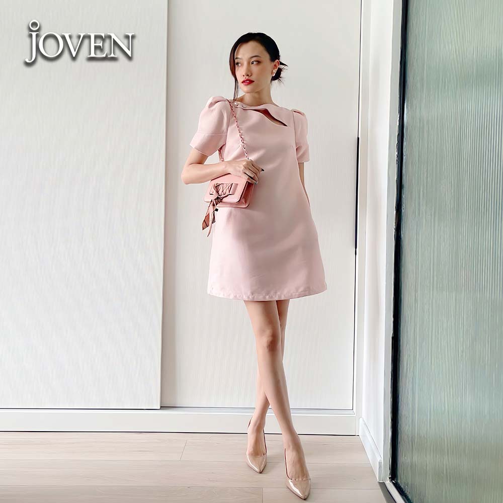 JOVEN - Đầm suông tafta xẻ cổ hồng