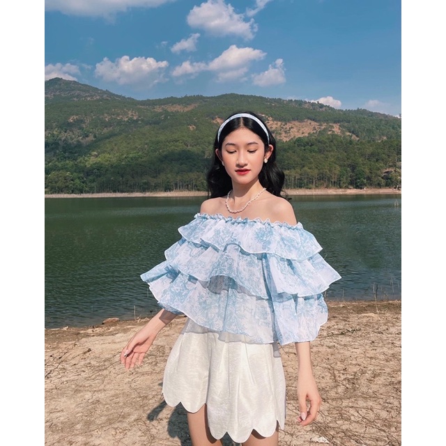 Áo tầng trễ vai Shine top