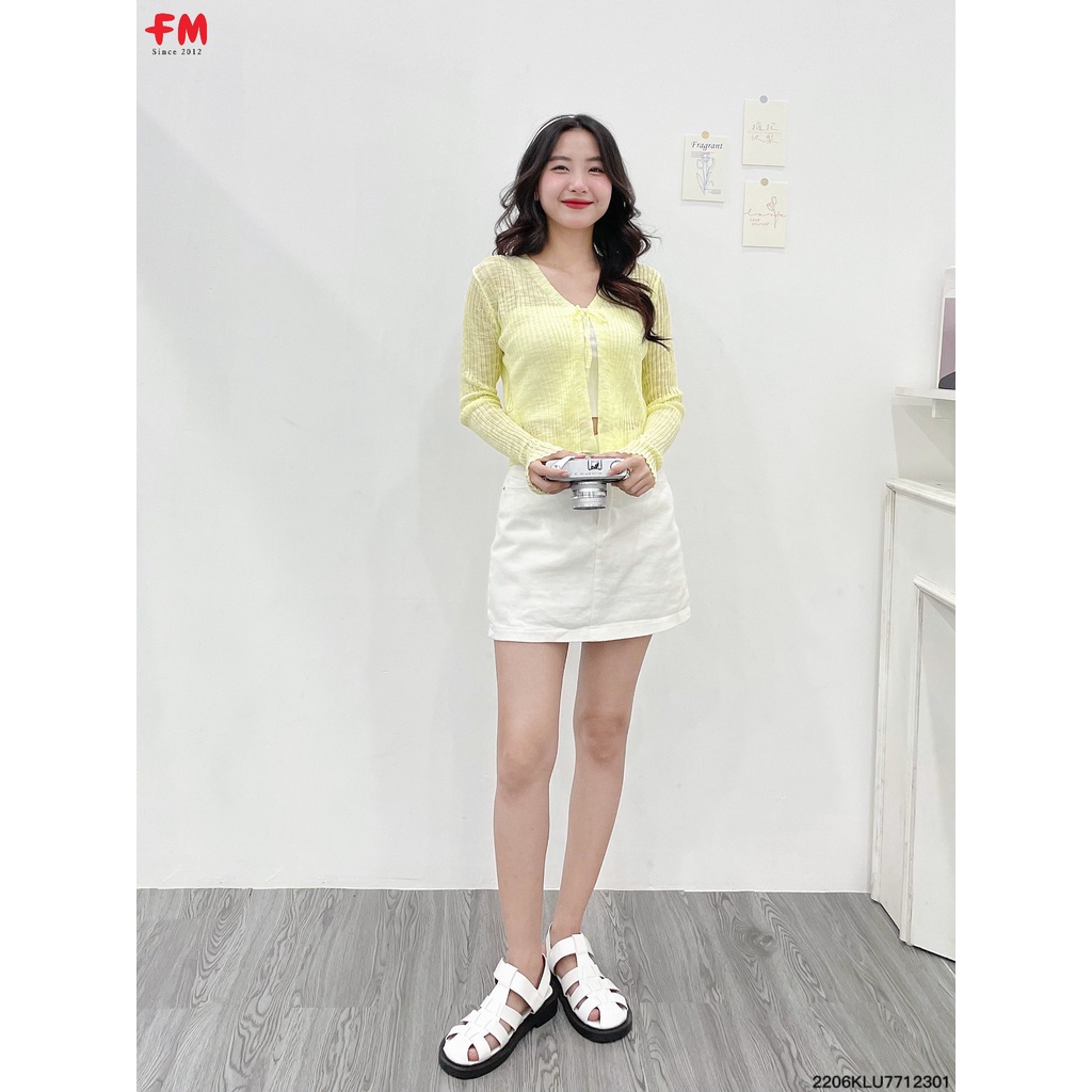 Áo khoác cardigan nữ FM Style croptop chất len mỏng tay dài thắt 2 dây ngực phong cách ulzzang Hàn Quốc 206230027