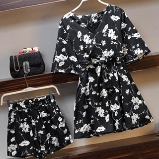 [SIÊU ĐẸP]💗💗💗Jumsuit hoa đen trắng THỜI TRANG GIÁ RẺ💗FREE SHIP💗