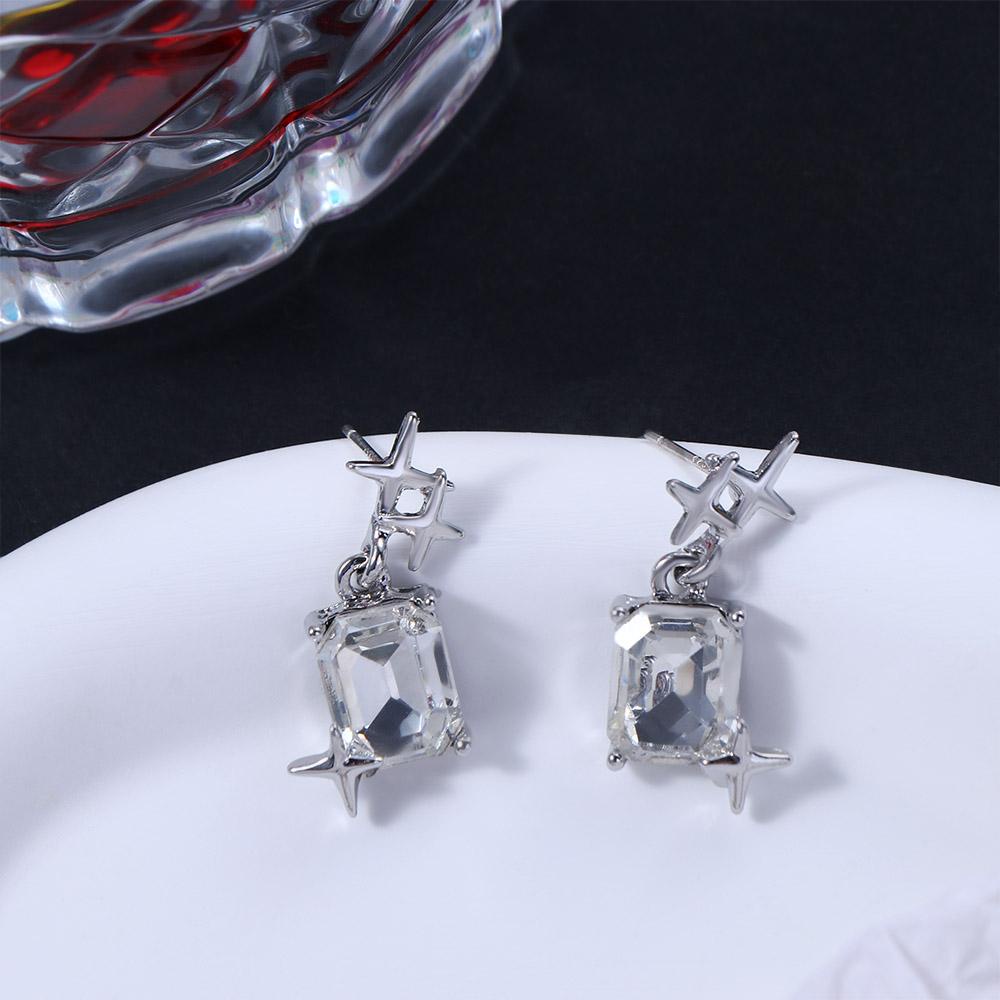 Bông Tai Hình Vuông Trong Suốt Độc Đáo Thời Trang Cho Nữ