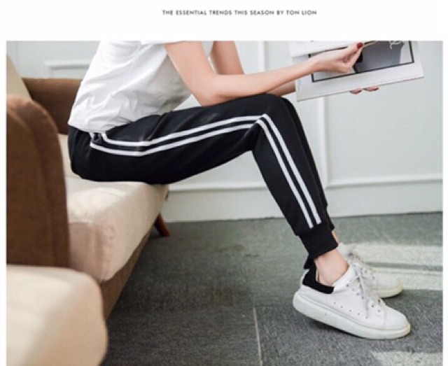 Quân jogger nữ 2 sọc có bo chân