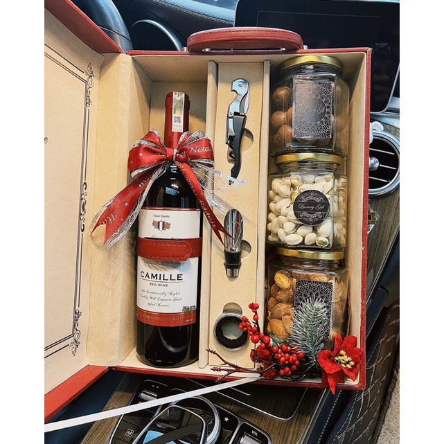 Hộp quà da cao cấp sang trọng