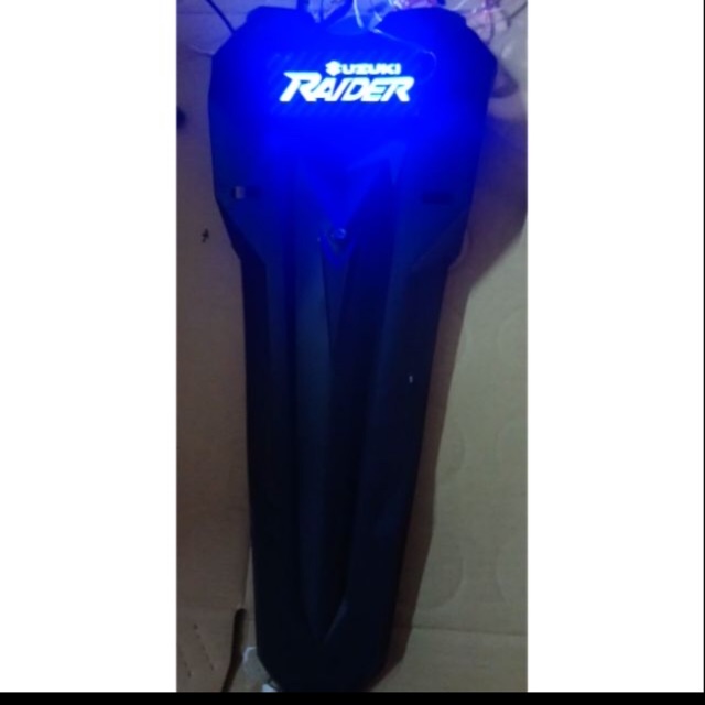 DÈ CHẮN BÙN SAU RAIDER CÓ ĐÈN LED