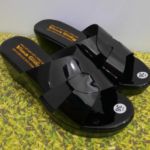 DÉP ĐẾ XUỒNG NỮ QUAI XOẮN SIÊU NHẸ 5CM