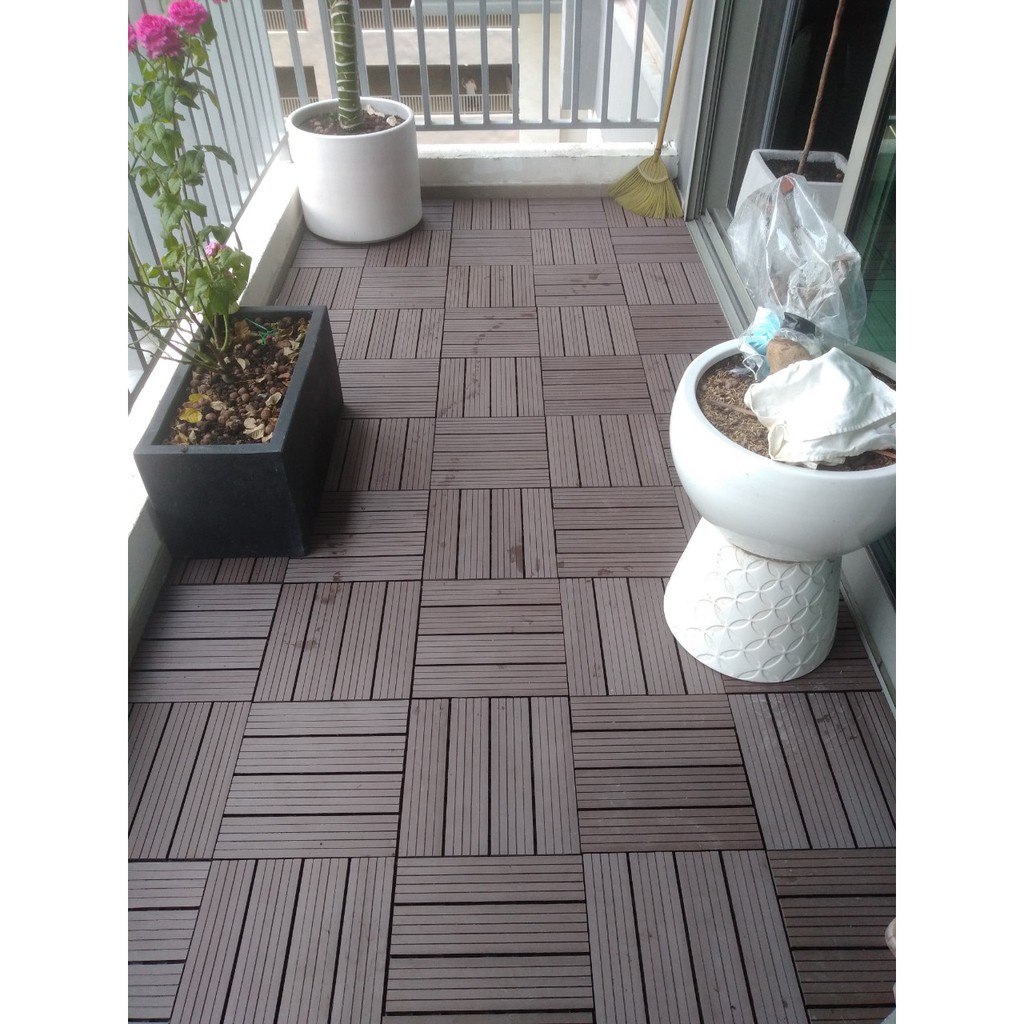 Sàn gỗ nhựa ban công kt 30x30cm
