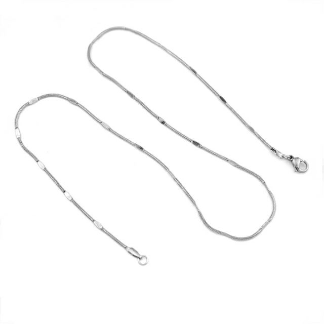 Dây chuyền nữ inox kiểu mì dập cách điệu