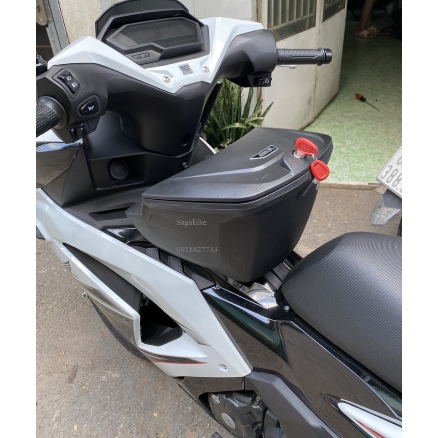 Thùng giữa Winner X 2022, thùng Givi G10N kèm bát gắn cho xe Winner X V3, hàng Givi chính hãng, bảo hành 2 năm