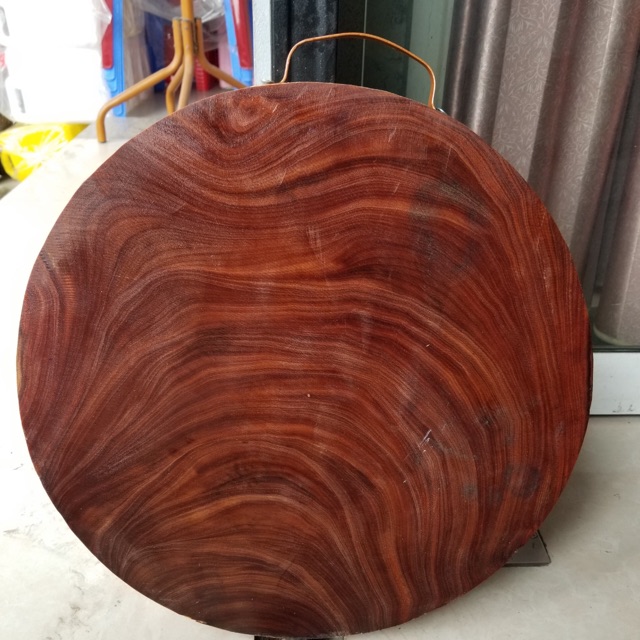 Thớt gỗ nghiến tây bắc size 30cm dày 4 cm