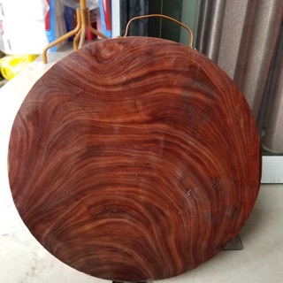 Thớt gỗ nghiến tây bắc size 30cm dày 4cm