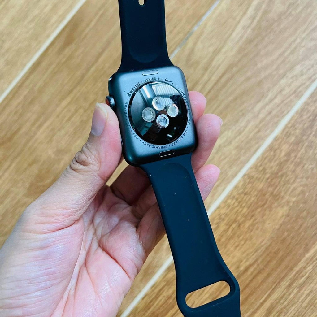 Đồng hồ thông minh  APPLE WATCH Series 3 LTE - 42mm Nhôm Đen / Vàng Hồng Hàng Thanh Lý