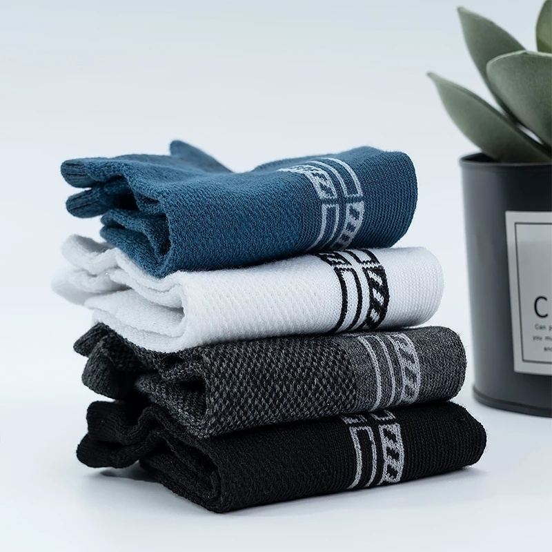 Vớ Cotton Mềm Mại Thoáng Khí Thấm Hút Mồ Hôi Chống Trượt Cho Nam