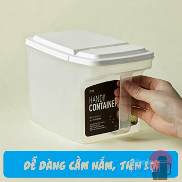 Hộp nhựa có tay cầm Lock&Lock Handy Container dùng bảo quản thực phẩm P-1738 P-1739