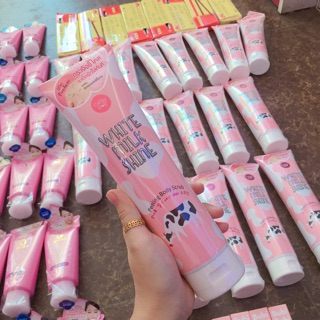 Tẩy tế bào chết trắng da sữa bò CathyDoll