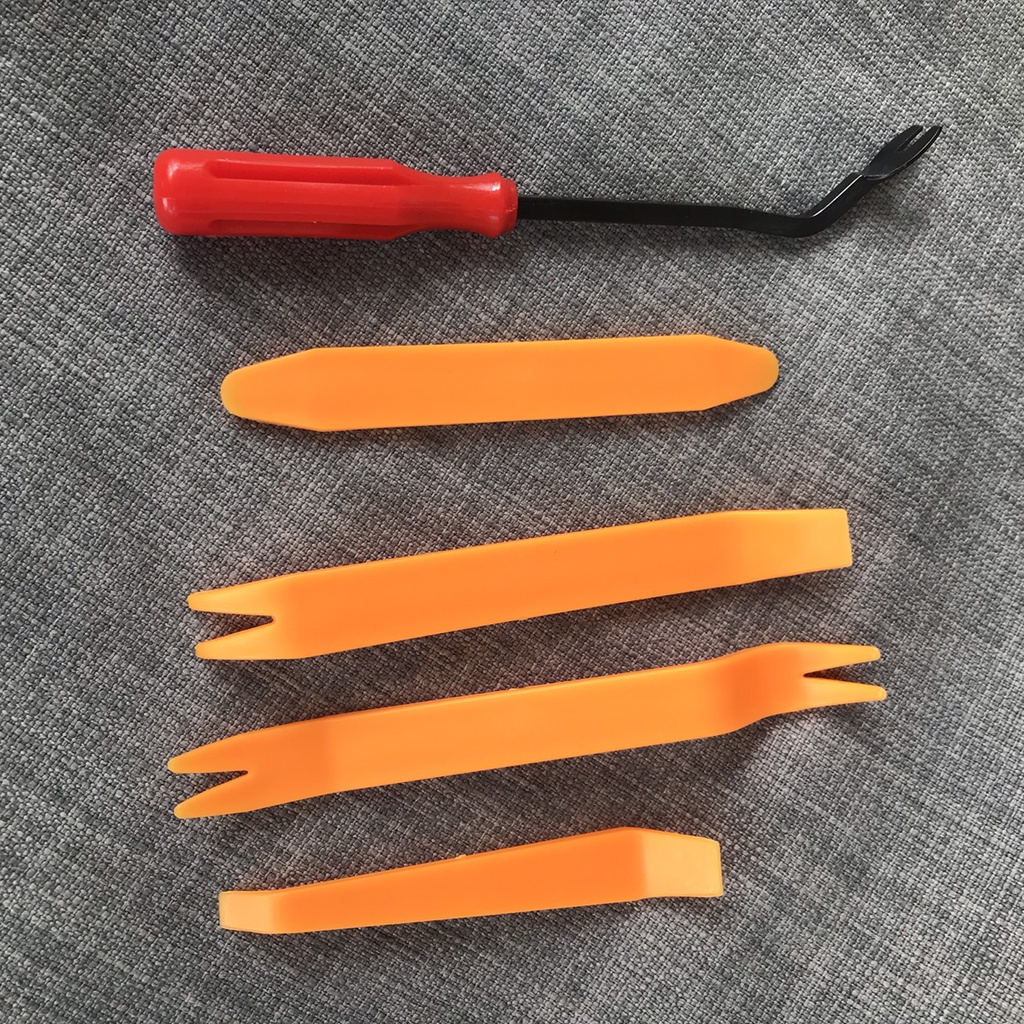 Bộ 5 cây tháo nội thất ốc nhựa xe ô tô (1 cây sắt cong và 4 cây nhựa)