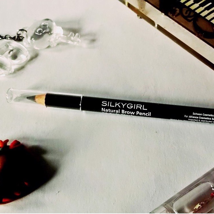 Chì Kẻ Mày Silkygirl Natural Brow Pencil