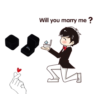 Hộp Đựng Nhẫn Hình Vuông Chất Liệu Nhung Đen Ốp