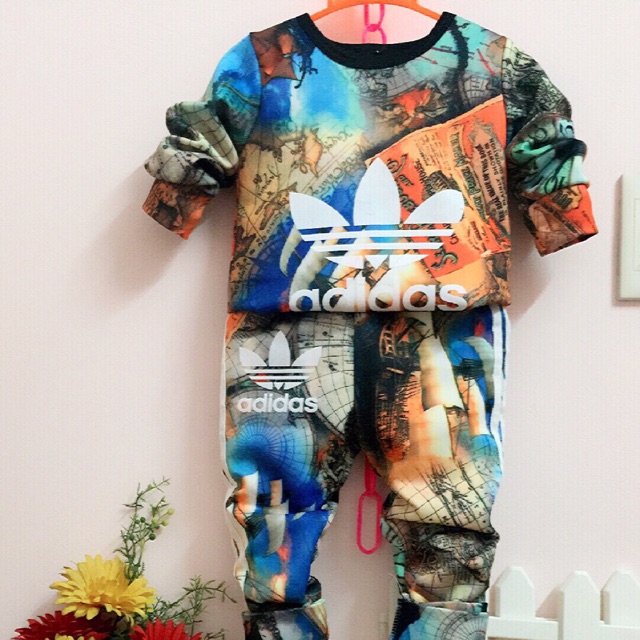 Bộ adidas giành cho bé trai