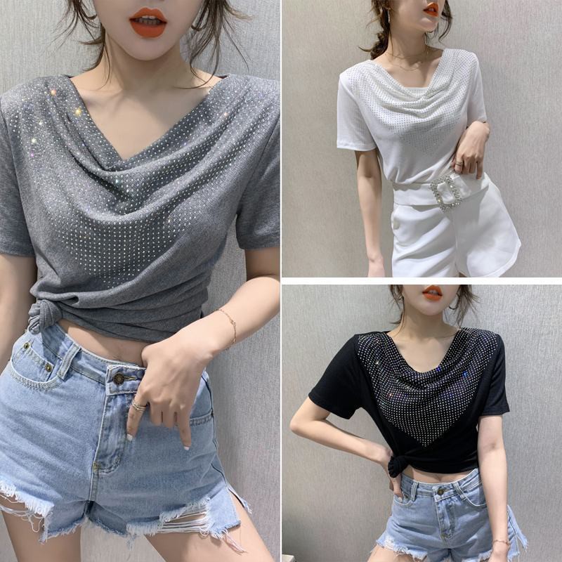 Bella Áo Cotton Ngắn Tay Lệch Vai Đính Đá Thời Trang