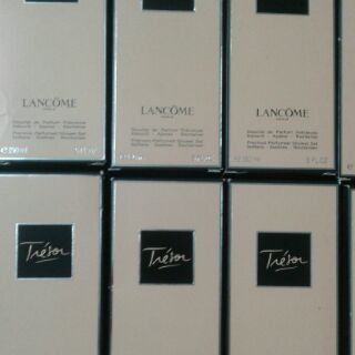 Sữa tắm lancome Tresor
