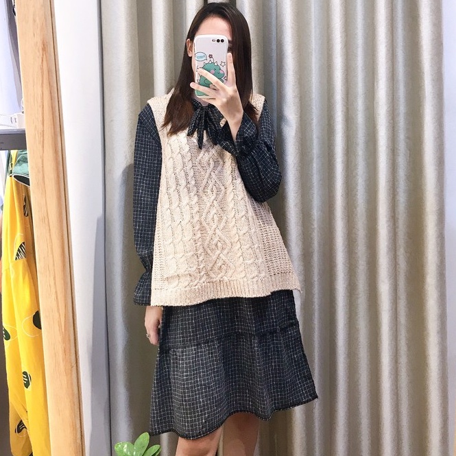 Set váy vintage + áo len gile