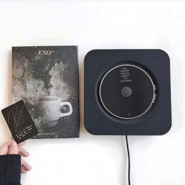 Máy nghe nhạc CD Player Kpop full box hàng chính hãng BTS