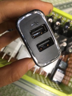 Sạc SKY vega 5V - 2A Zin