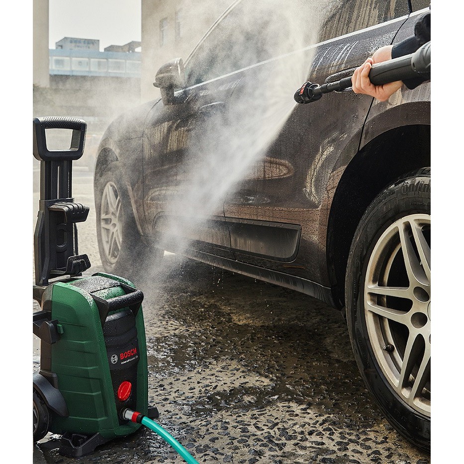 Máy phun xịt rửa xe BOSCH AQT 125