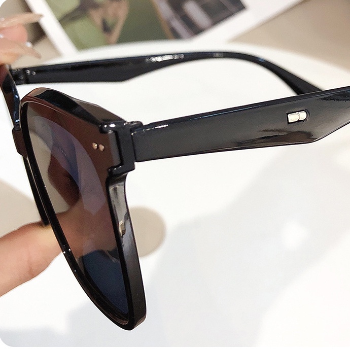 Kính Mát Gọng Vuông Chống Nắng Phong Cách Hàn Quốc Thời Trang Mới Cho Nữ