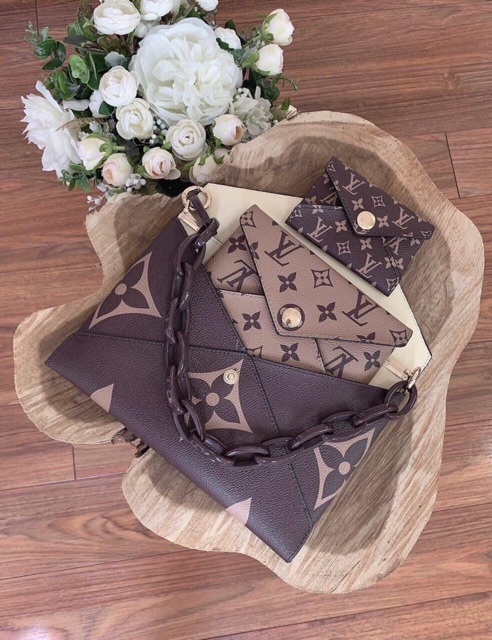 Túi 3 chi tiết Lv