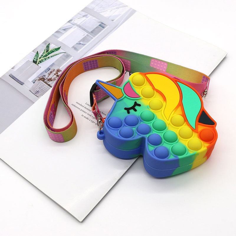 Túi đeo chéo hình kỳ lân màu cầu vồng cho bé